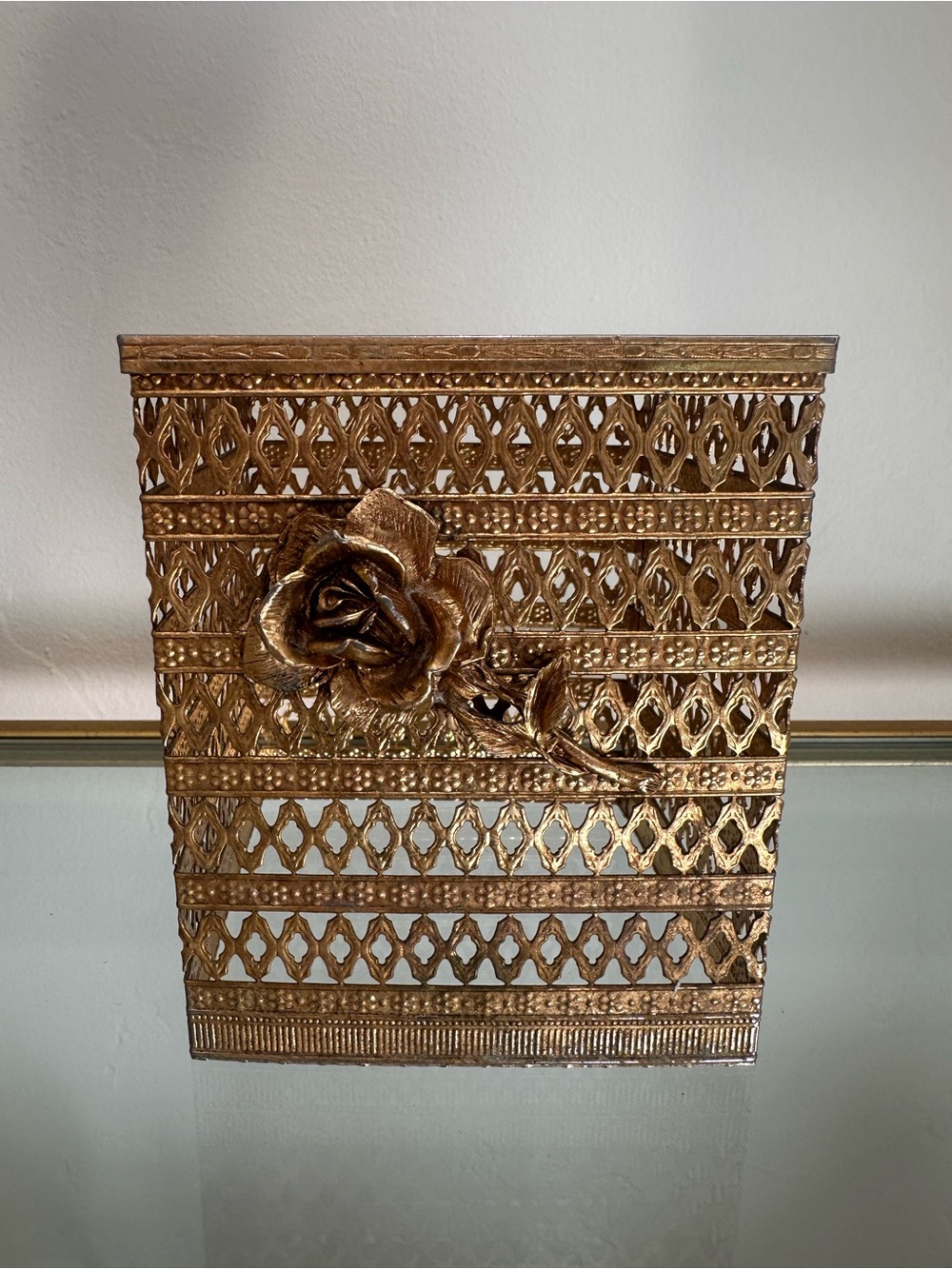 Vintage matson style Gold Decorative tissue cover Box with Rose Accent